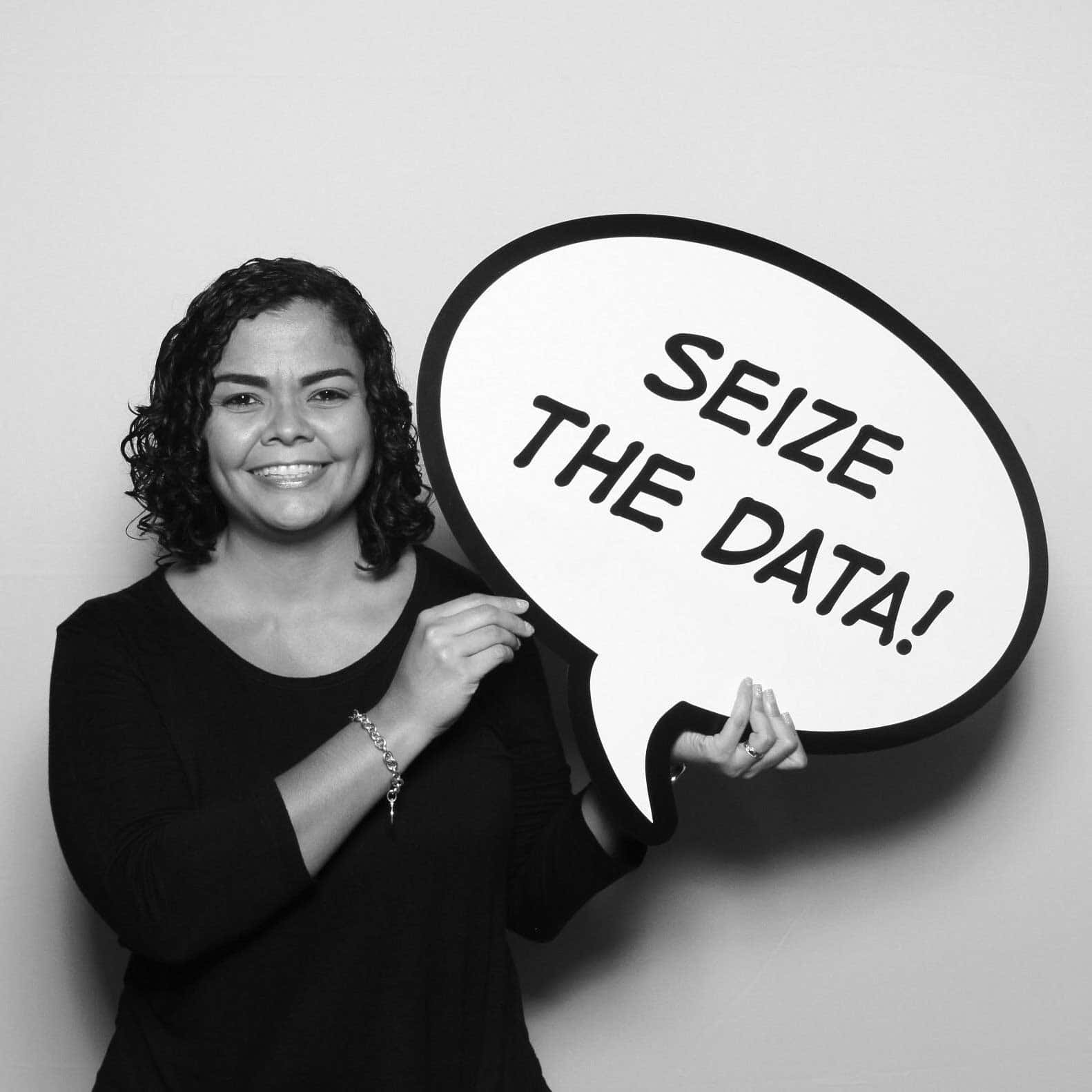 Carla Flores, CGFM